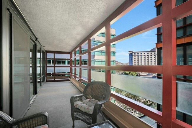 Foto del edificio - 4808 N 24th St