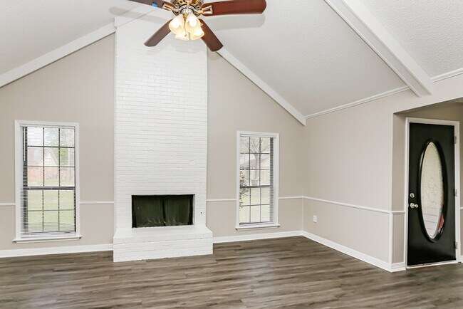 Building Photo - 103 Hunts Ln