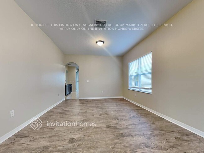 Foto del edificio - 4453 Creekside Dr