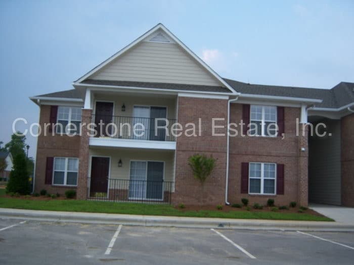 Primary Photo - 1720-202 Renwick Dr
