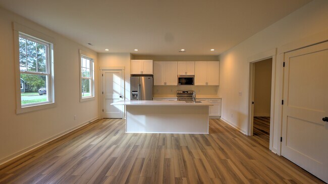 Foto del edificio - 345 W Stewart Ave