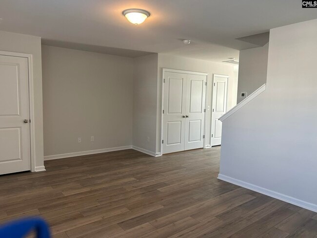 Building Photo - 208 Brando Wy