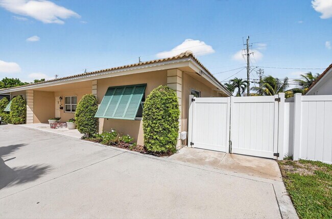 Foto del edificio - 529 NE 18th St