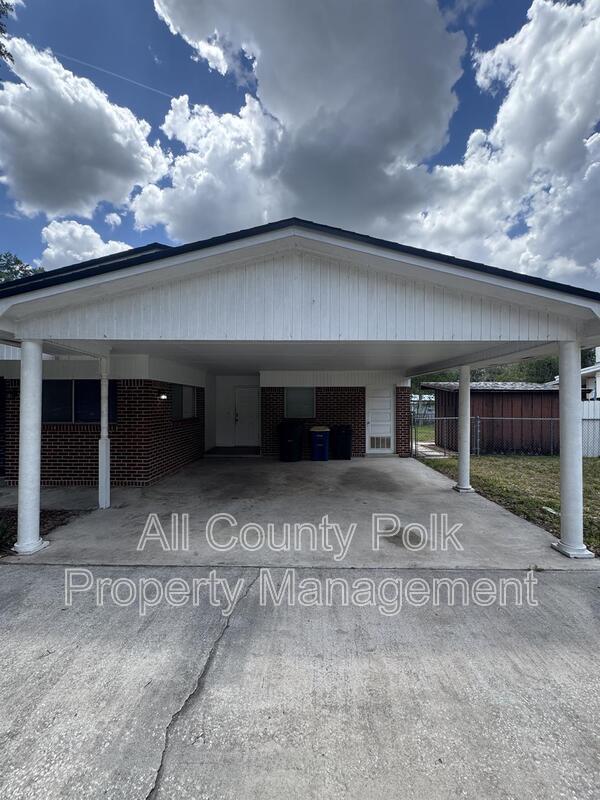 Foto del edificio - 2255 E Helen Cir
