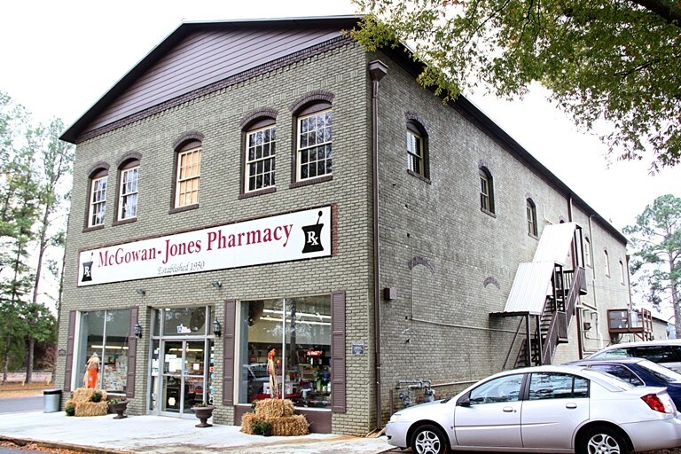 Building Photo - 363 Burlington Rd NE