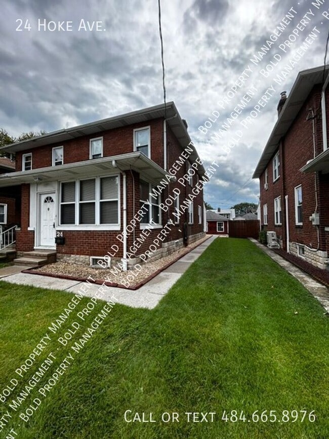 Building Photo - 24 Hoke Ave
