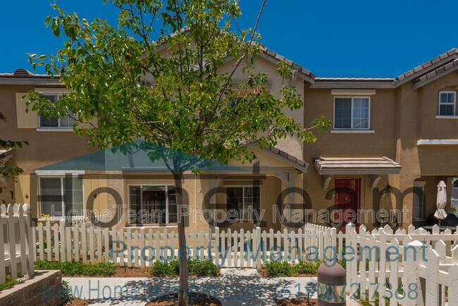 Foto del edificio - 1453 Levant Ln