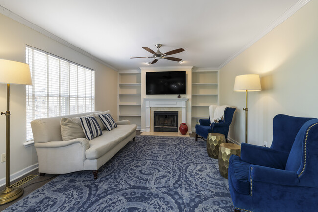 Foto del edificio - 5321 Craigs Creek Dr