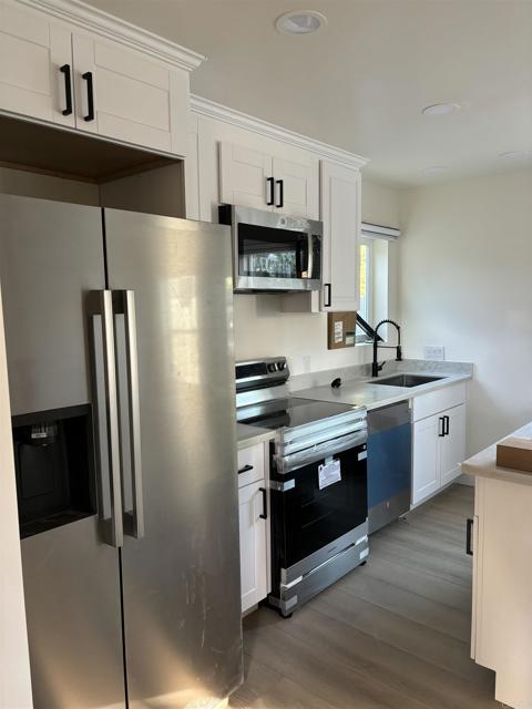 Foto del edificio - 305 Hathway Ave