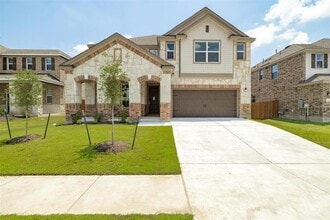 Building Photo - 3643 Sorriso Ln