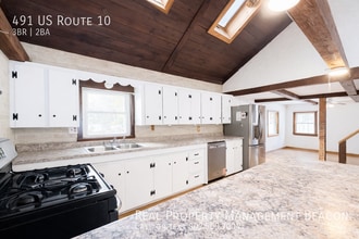 Building Photo - 491 NH-10