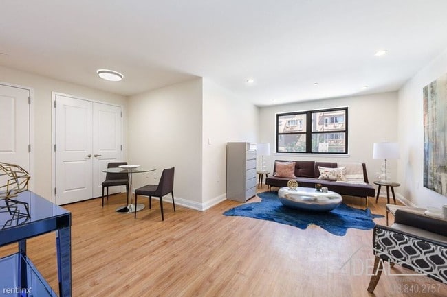 Building Photo - 378 Lefferts Ave