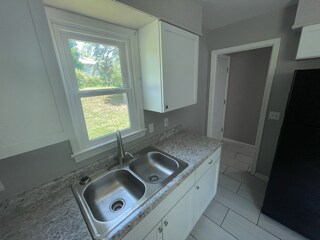 Building Photo - 5432 N 46th St