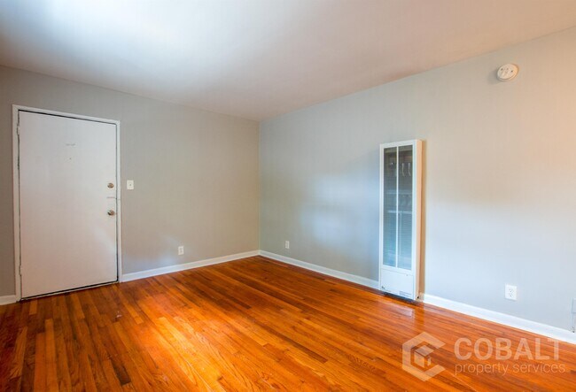 Foto del edificio - 767 Greenwood Ave NE