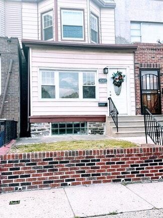 Building Photo - 7207 Buist Ave