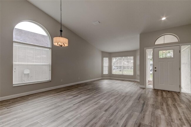 Building Photo - 10426 Springrose Dr