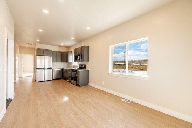 Building Photo - BRAND NEW 2 bed/  2 bath twin home with Ga...