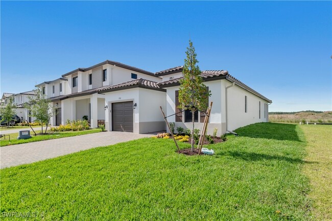 Building Photo - 5781 Cassidy Ln