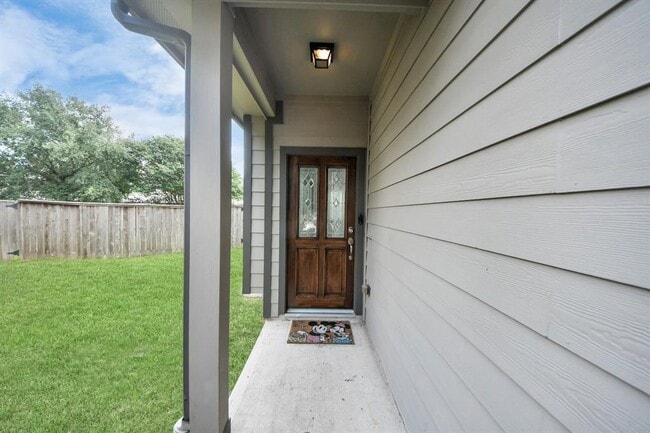 Foto del edificio - 6427 Densberry Ln