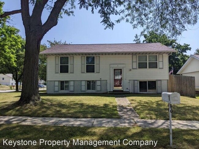 Building Photo - 4 br, 1.5 bath House - 1 Regal Lane