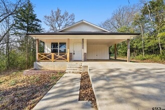Building Photo - 336 Timberline Dr
