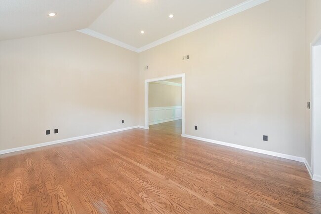 Foto del edificio - 4063 Percheron Ln SW