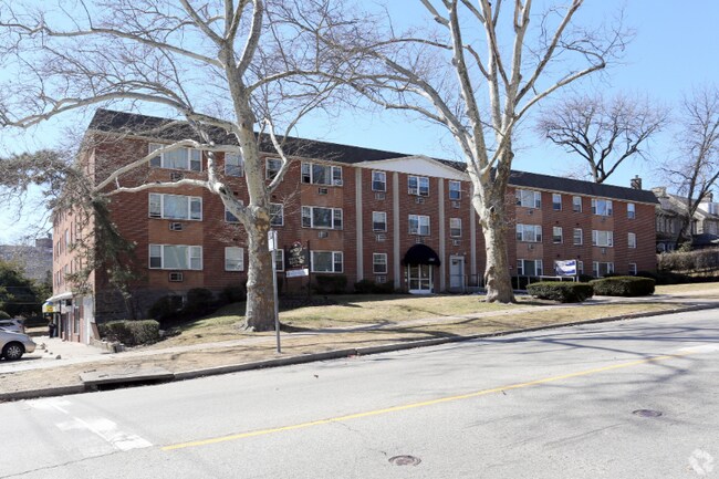 Building Photo - 5050-5058 Wynnefield Ave
