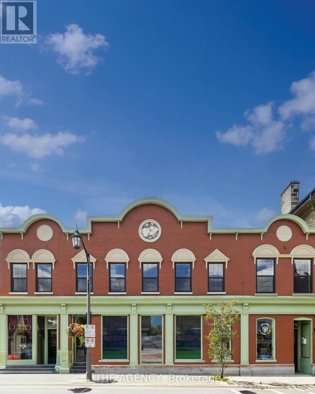 Building Photo - 153-153 Main St E