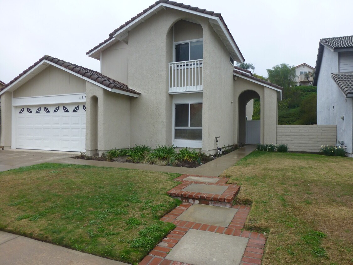 Primary Photo - 21705 Cabrosa