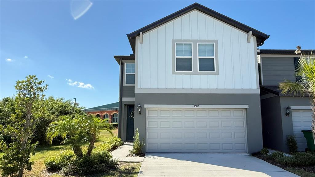 Foto principal - 7583 Momentum Pkwy