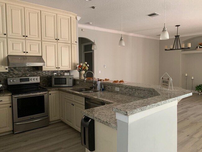 Foto del edificio - 14391 68th St N