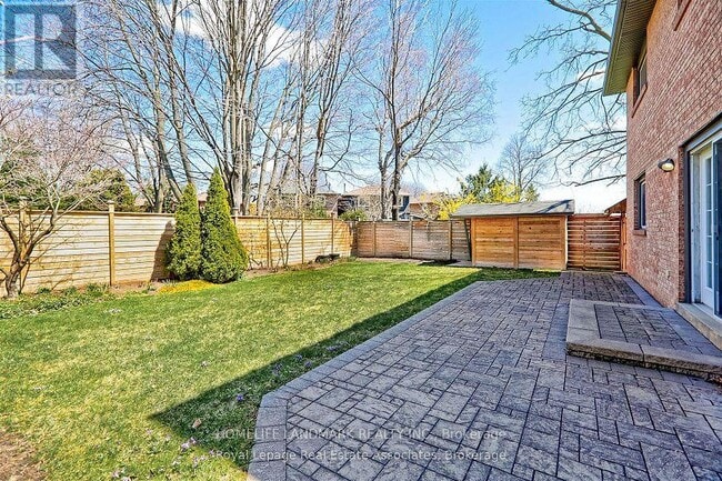 Photo du bâtiment - 3069 Given Rd