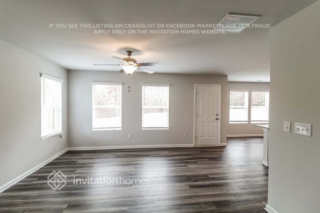 Foto del edificio - 371 Amelia Ln