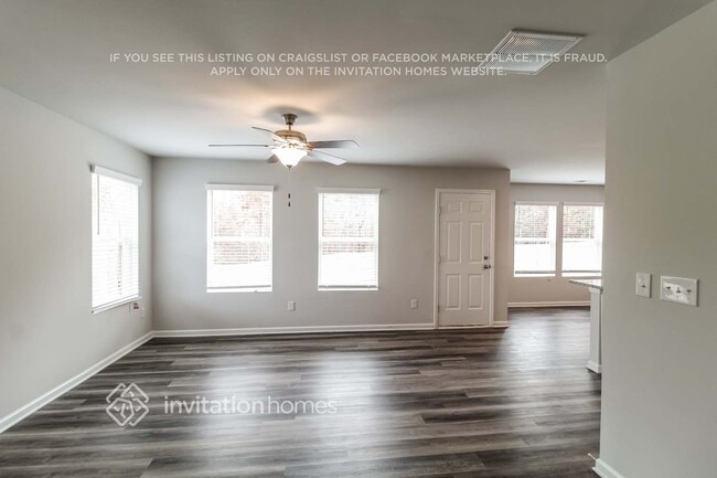 Foto del edificio - 644 Bartram Ct