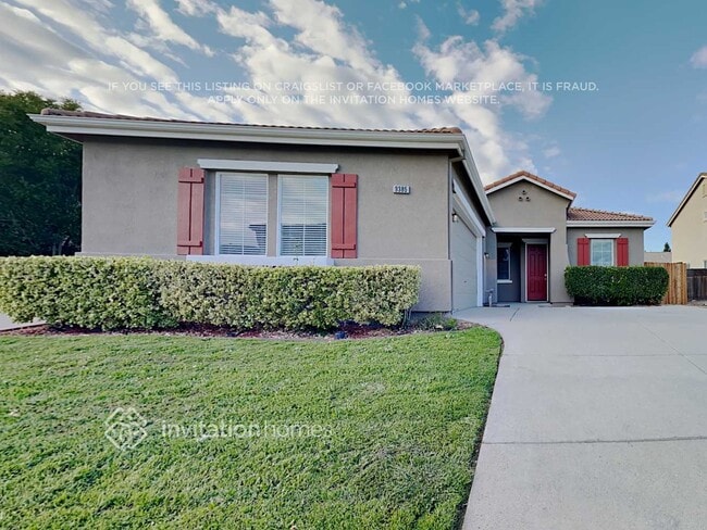 Building Photo - 9385 Oreo Ranch Cir