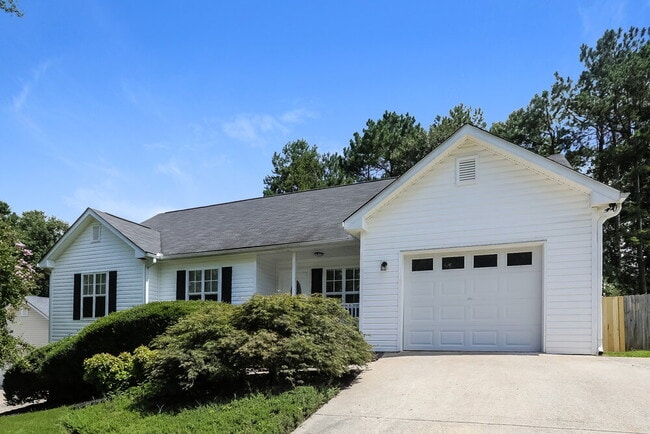 Building Photo - 304 Mary Alice Dr