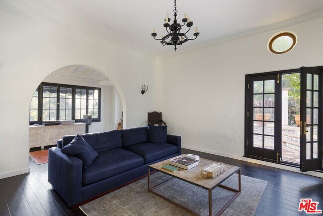 Foto del edificio - 3278 Primera Ave