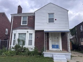 Building Photo - 3151 Ewald Cir