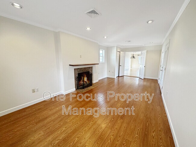 Foto del edificio - 1195 Sheridan St