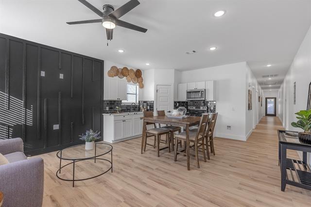 Foto del edificio - 2111 Wright St