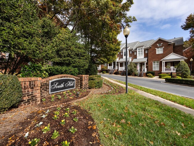 Photo - 4936 S Hill View Dr Townhome
