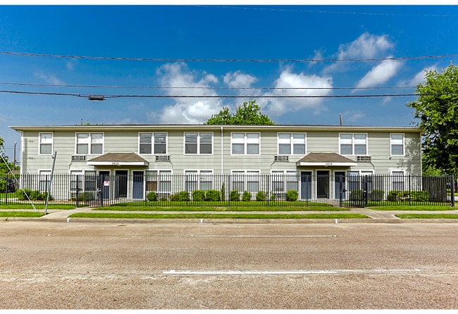Foto del edificio - 3803 Hardy St