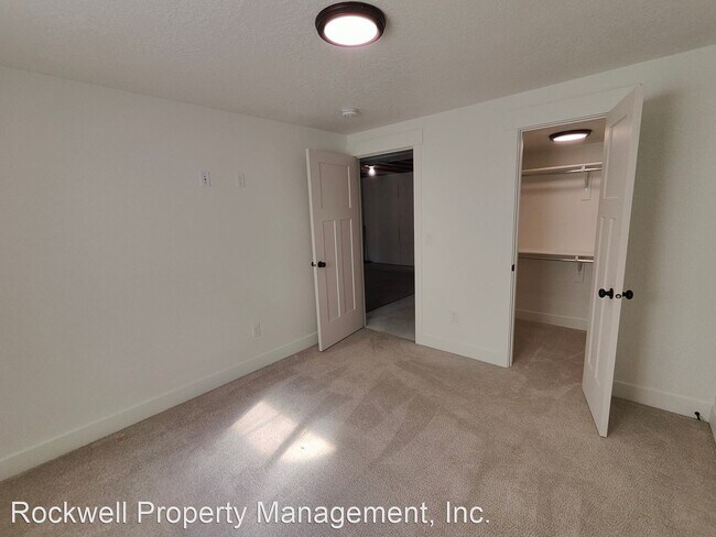 Building Photo - 4 br, 3 bath House - 7373 W Desert Brumby ...