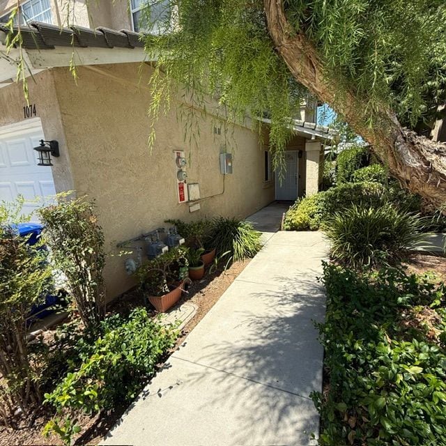 Building Photo - 1074 Sumner Pl