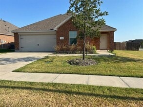 Building Photo - 1115 Quaint Meadow Dr