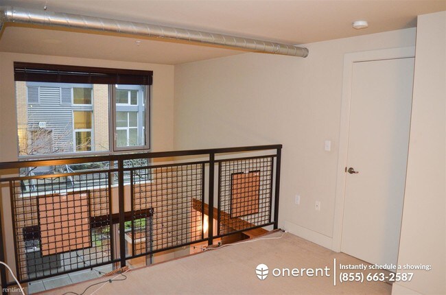 Foto del edificio - 2 br, 2.5 bath Condo - 530 Broadway E #138