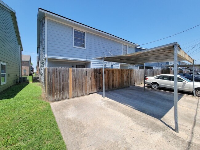 Foto del edificio - 12332 Ormandy St