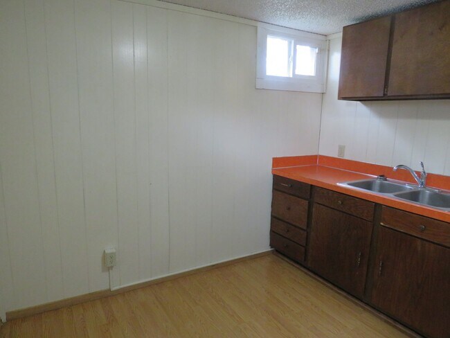 Foto del edificio - 424 Howard Ave
