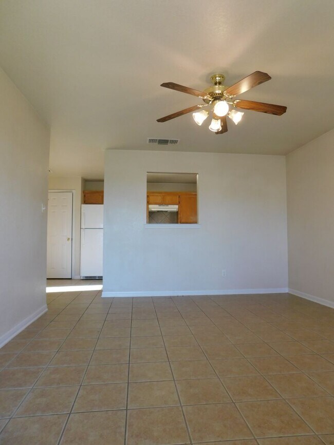 Foto del edificio - 368 Nolan Ridge Dr.