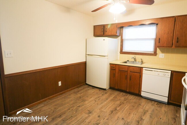 Foto del edificio - 2 br, 1.5 bath House - 2612 Tiana Terrace 1